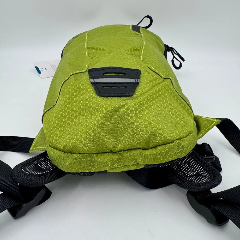 NWT TOPI Hydration 2L Backpack Lime Green Honeycomb Ripstop Hiking Cycling Bag